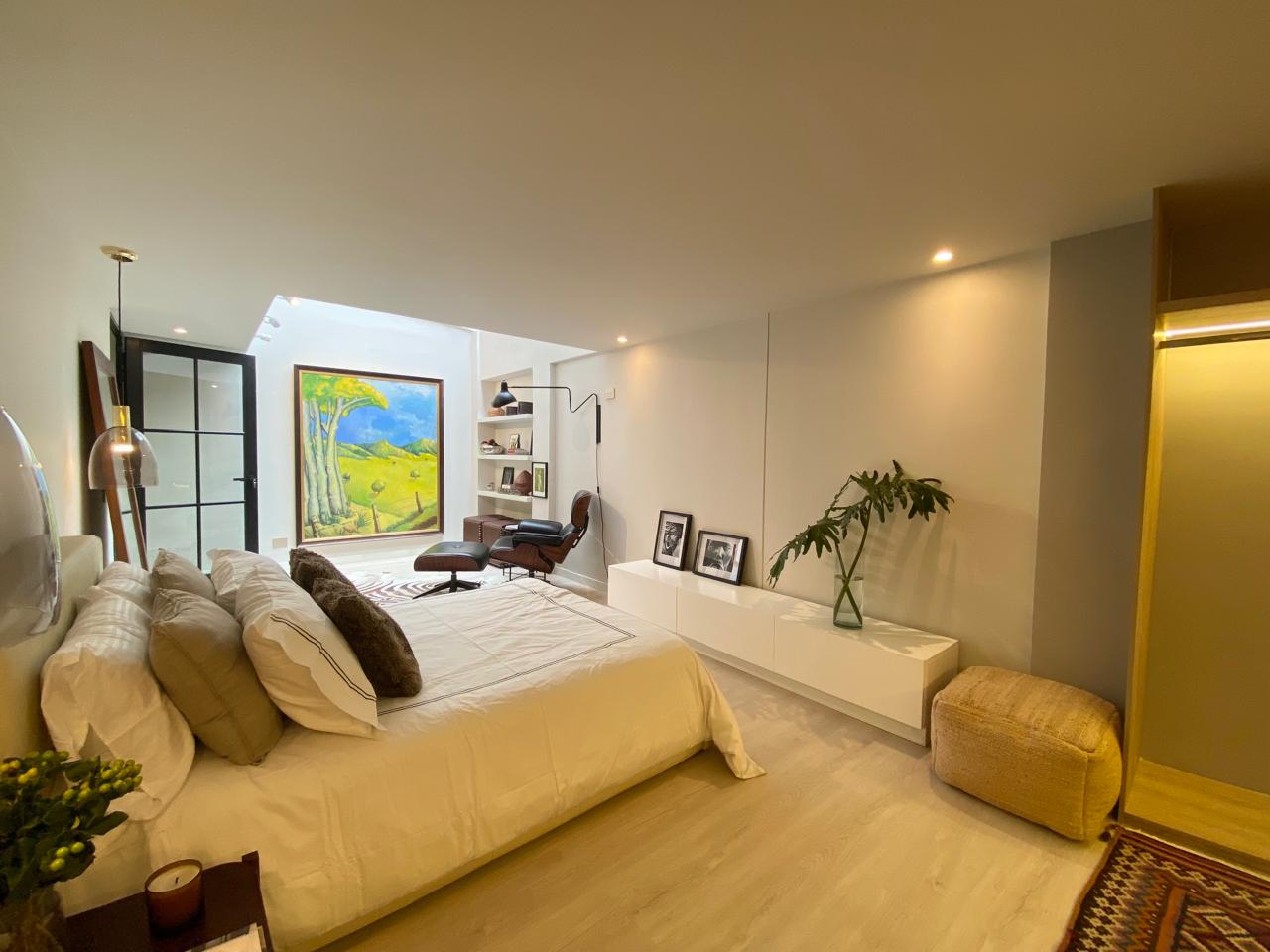 WhatsApp Image 2025-11-04 at 9.16.41 PM